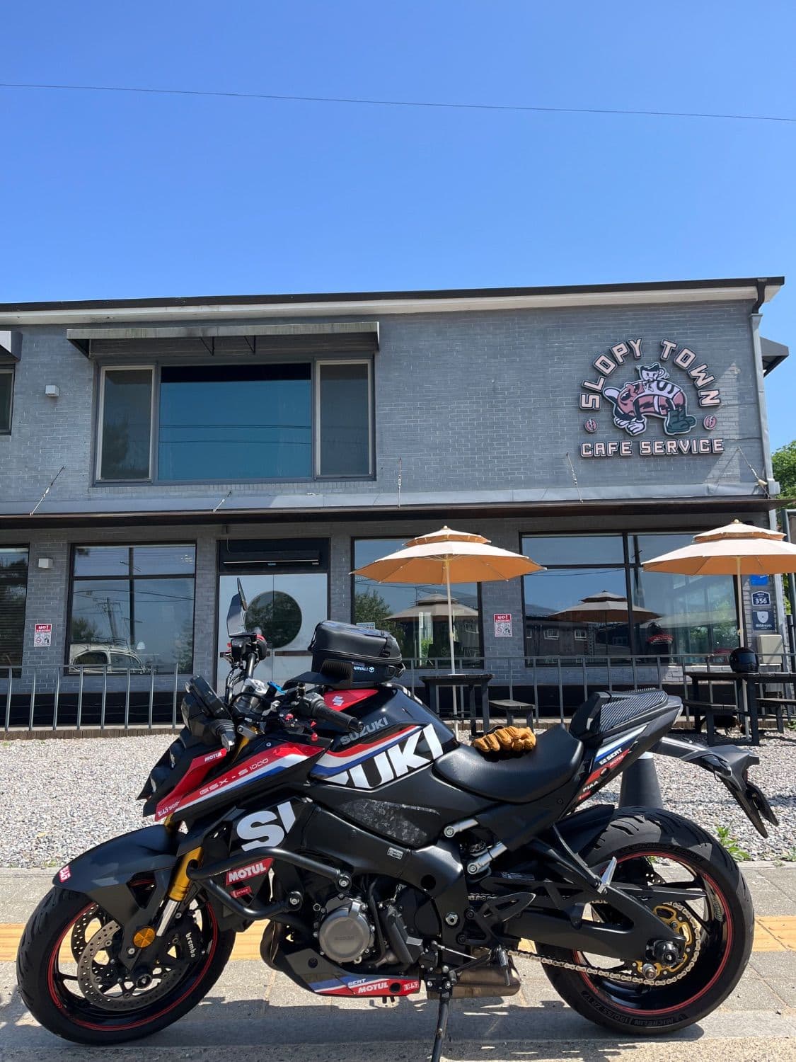 스즈키 GSX S 1000 10
