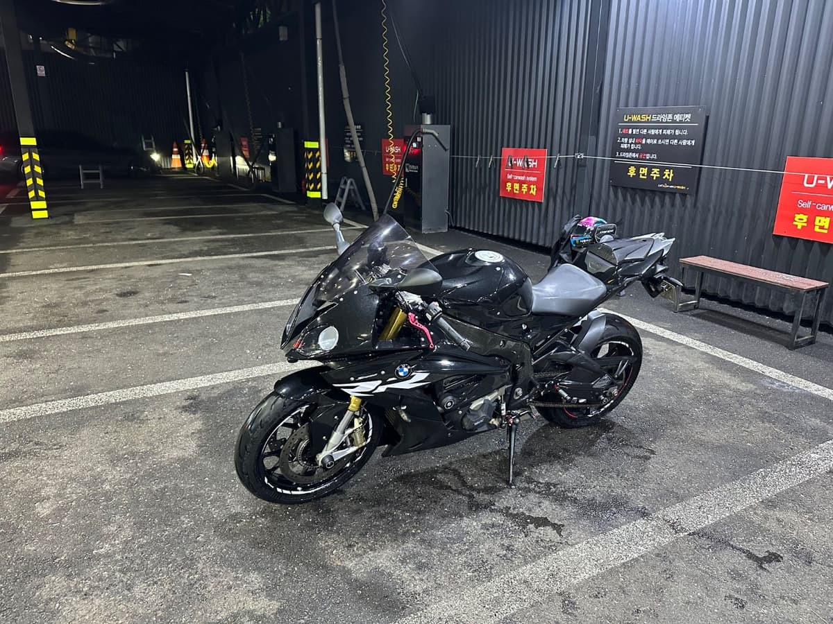 BMW S 1000 RR 1