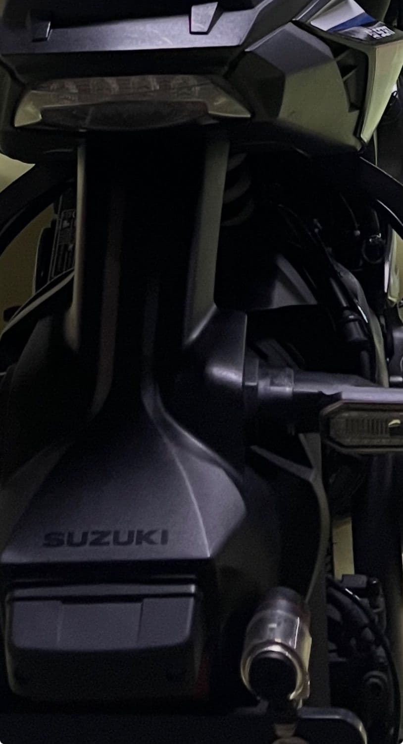 스즈키 GSX S 1000 5