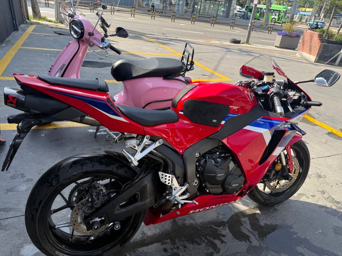혼다 CBR 600 RR 3