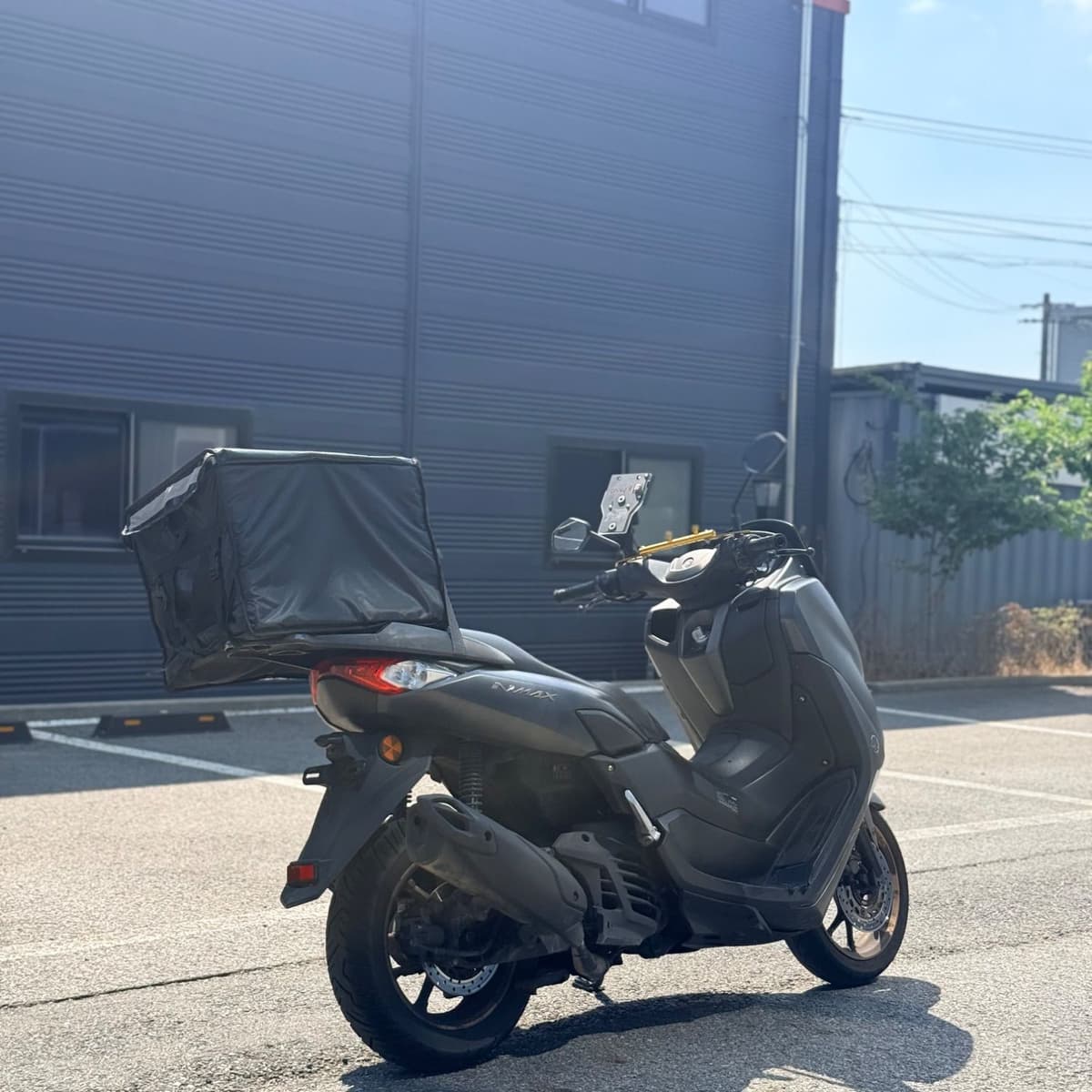 야마하 NMAX 125 5