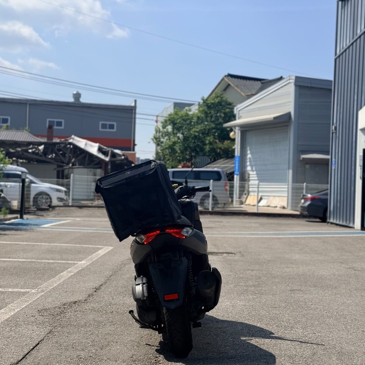 야마하 NMAX 125 4