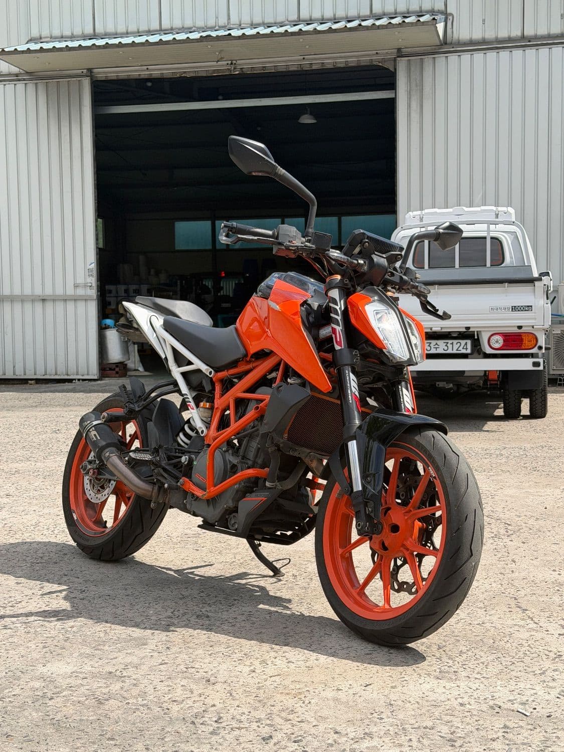 KTM 390 듀크 1