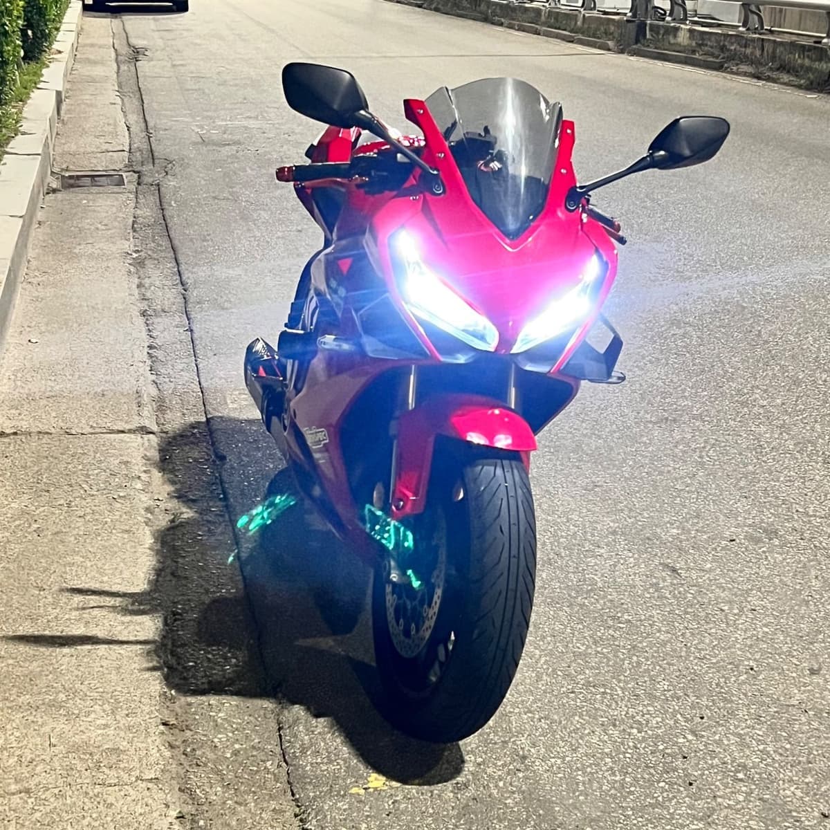 혼다 CBR 650 R MT 2