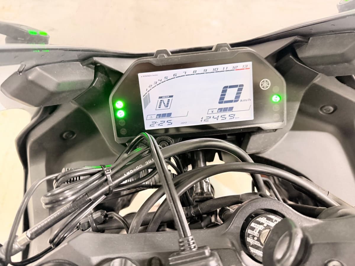 야마하 YZF R3 2