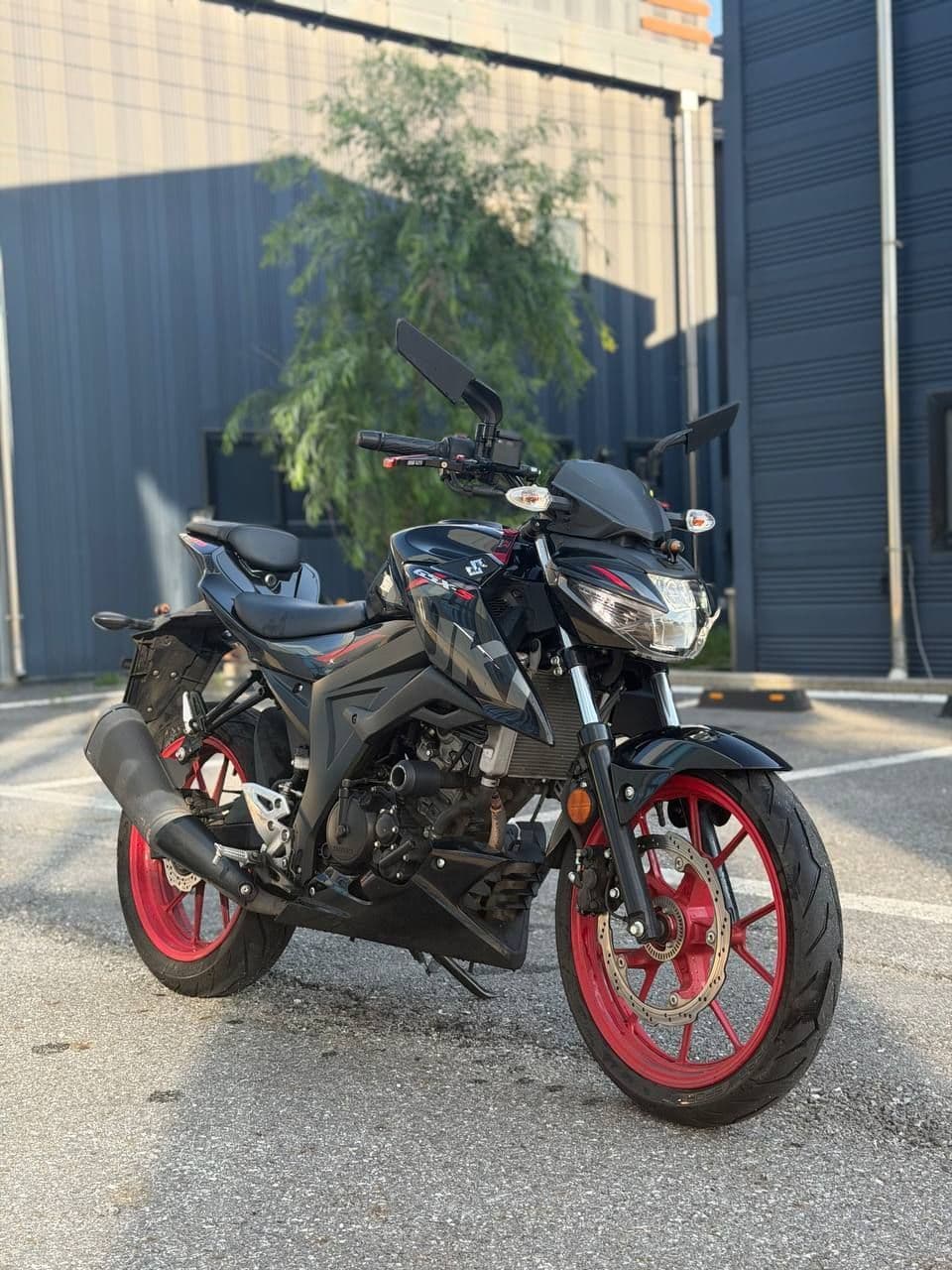 스즈키 GSX S 125 2