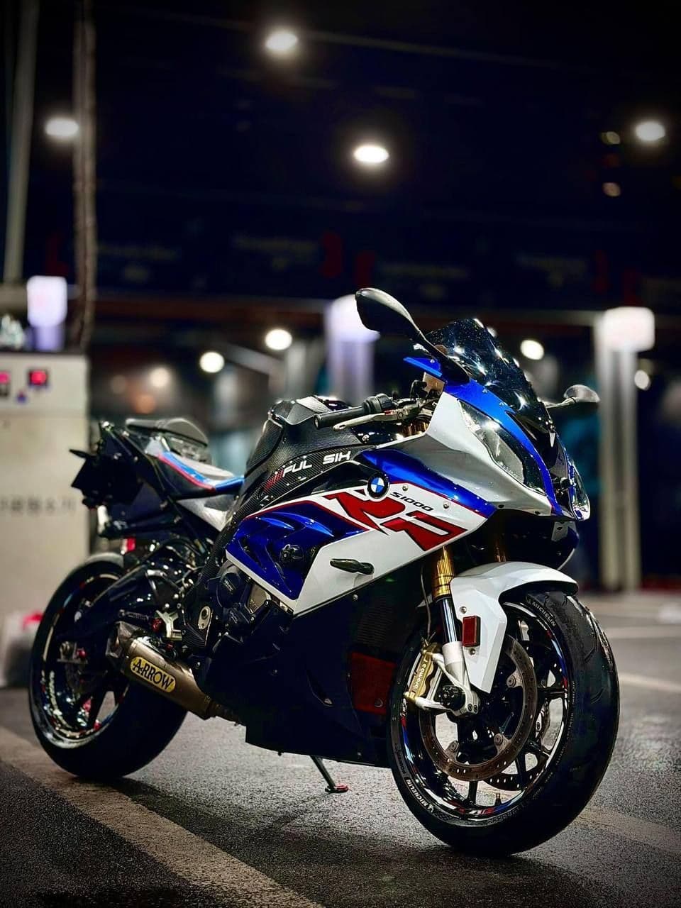 BMW S 1000 RR 1