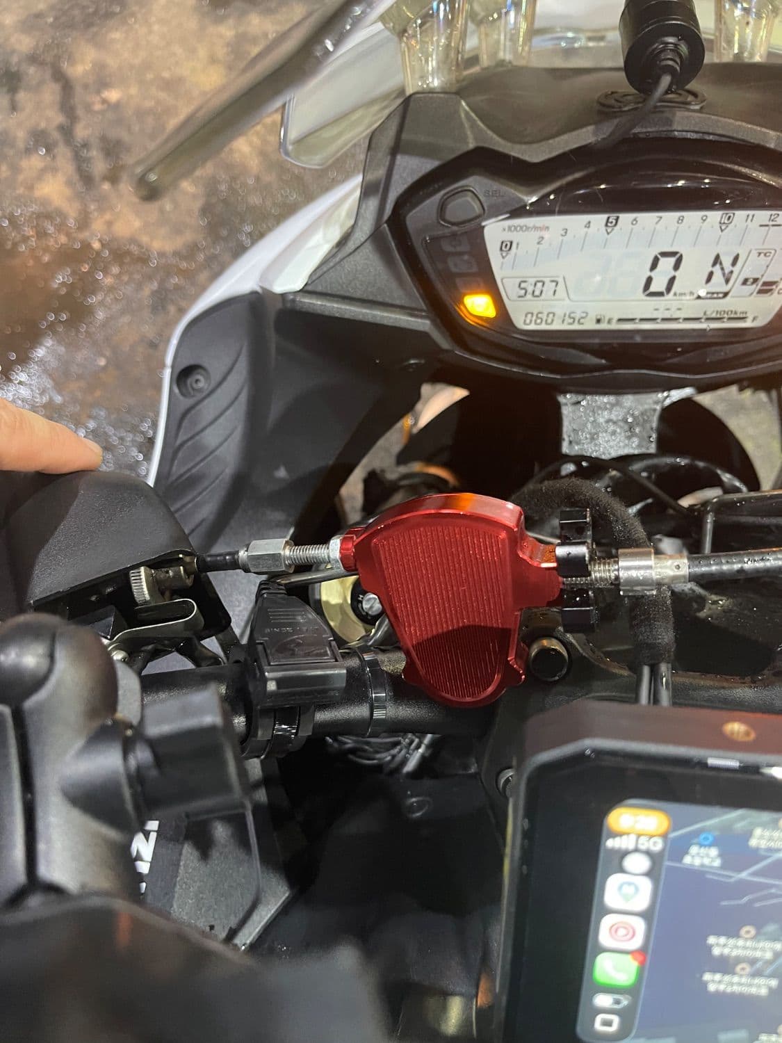 스즈키 GSX S 1000 F 5