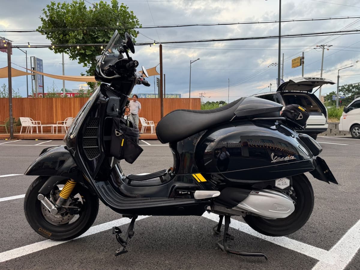 베스파 GTS 300 슈퍼테크 4