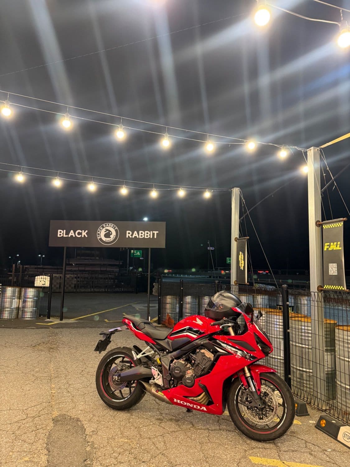 혼다 CBR 650 R MT 1