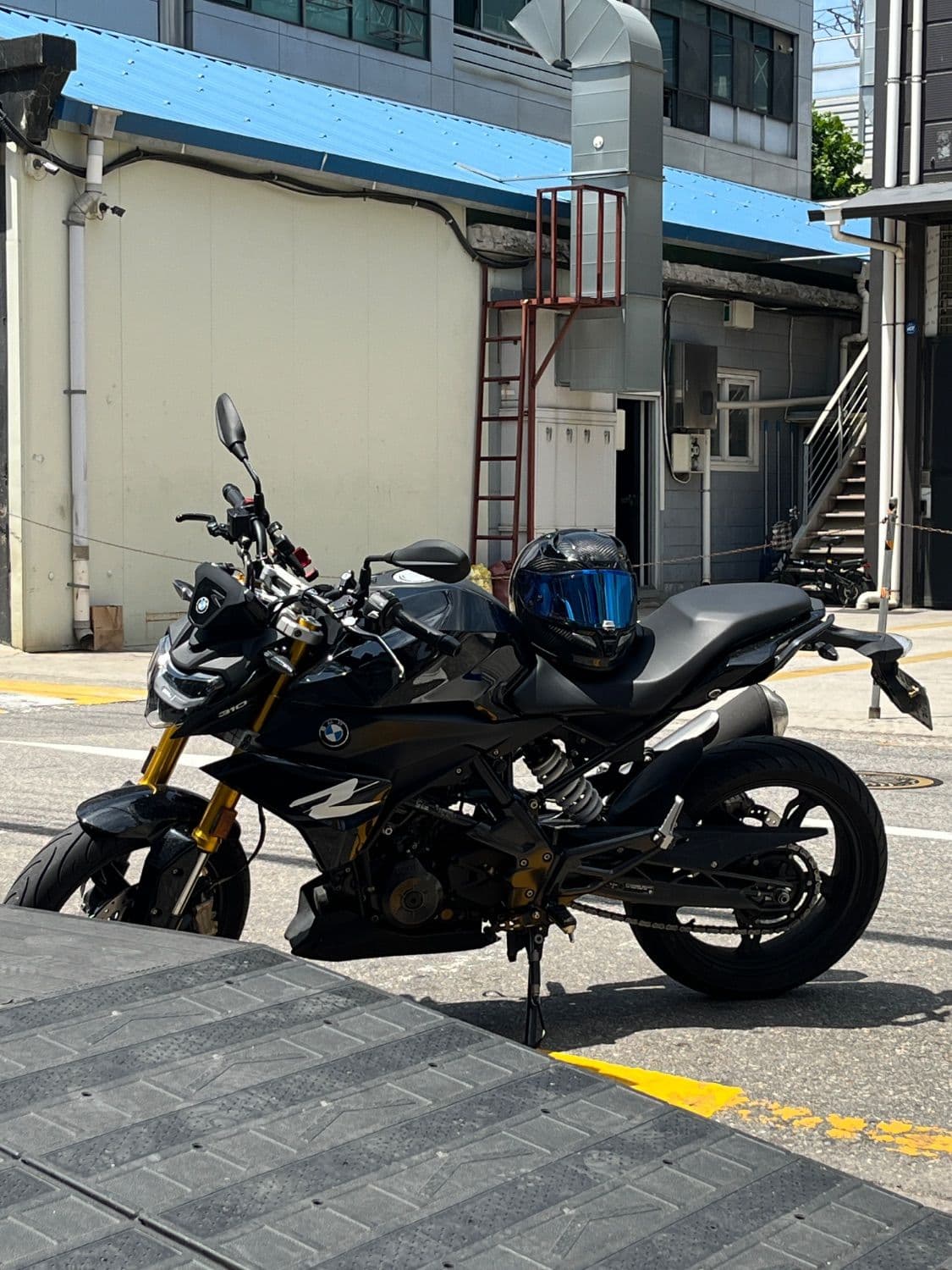 BMW G 310 R 2