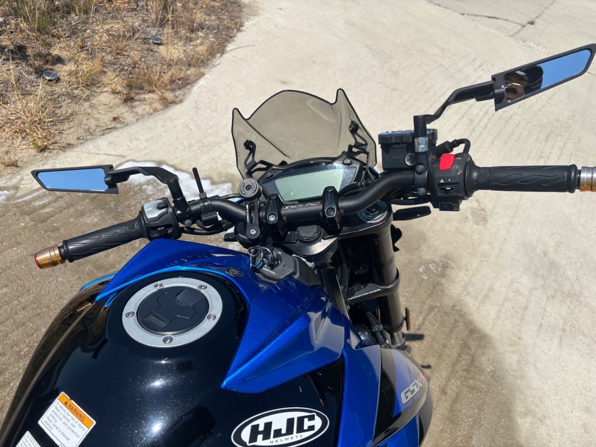 스즈키 GSX S 750 7
