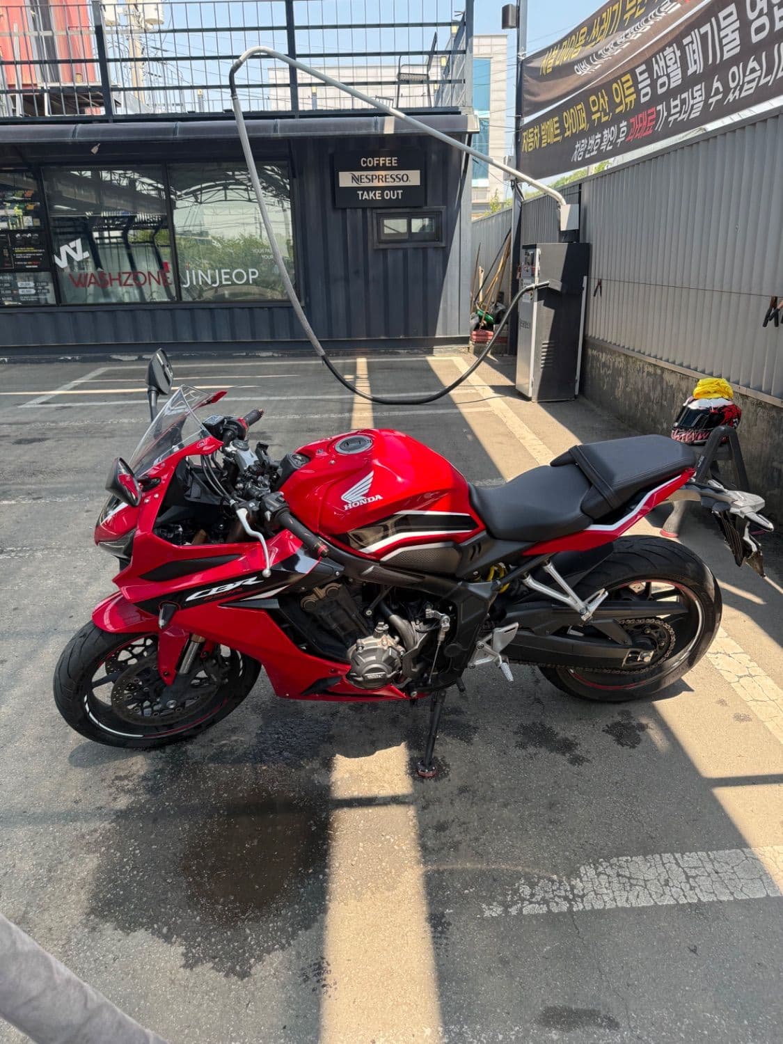 혼다 CBR 650 R MT 4