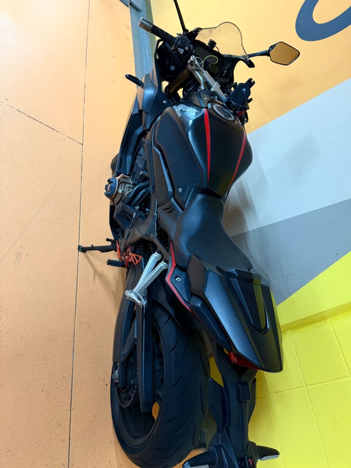 혼다 CBR 650 R MT 5
