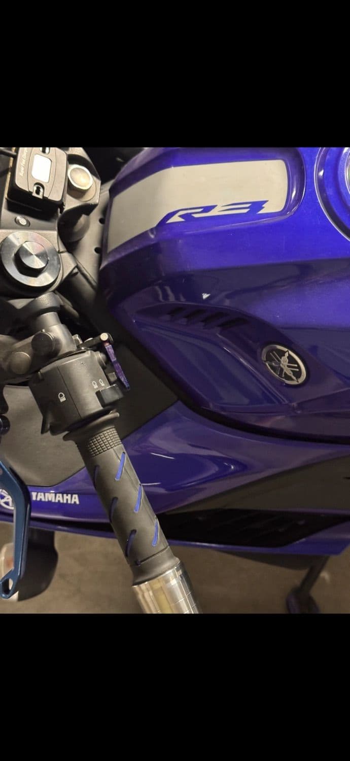 야마하 YZF R3 10