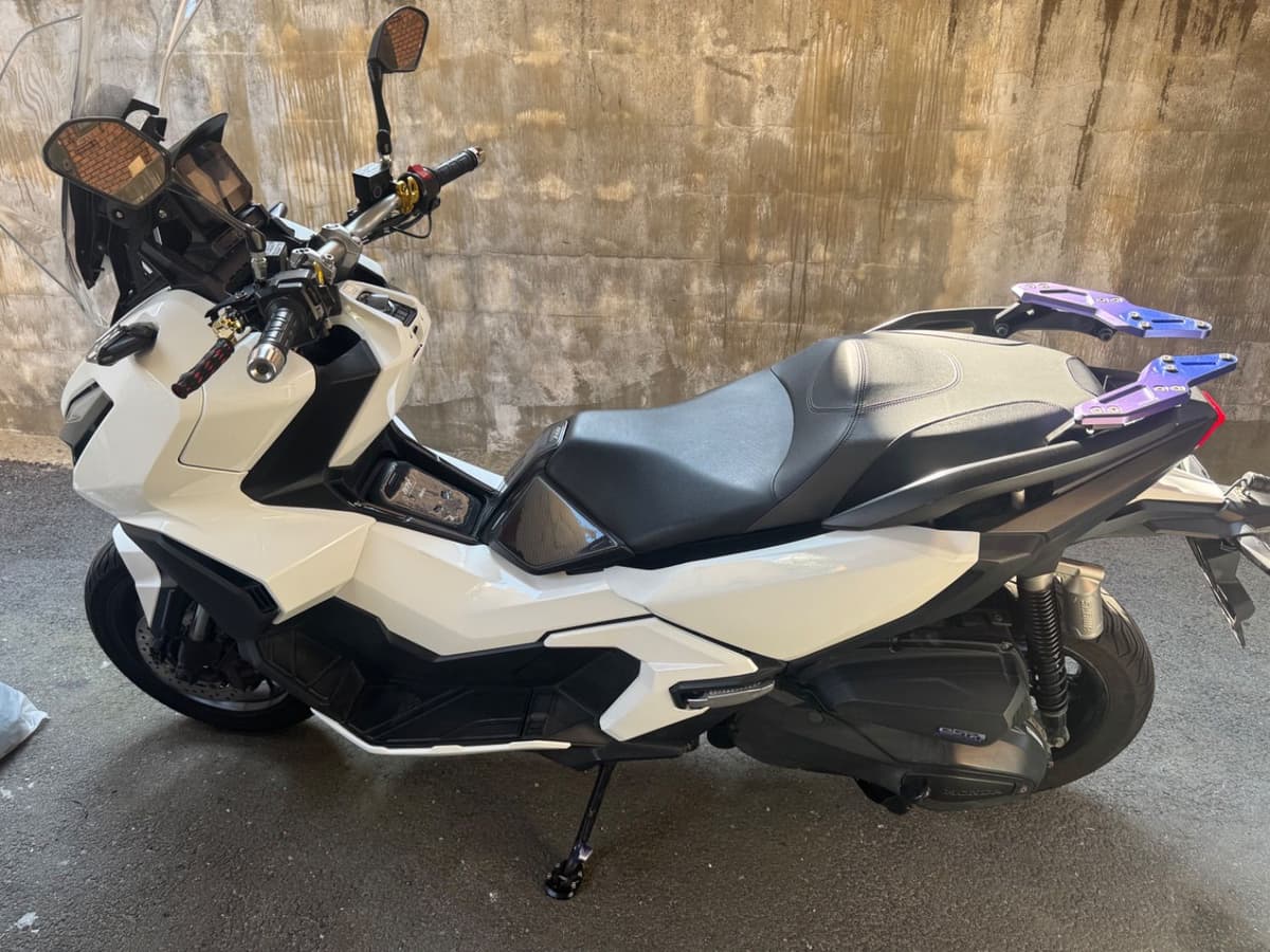 혼다 ADV 350 6