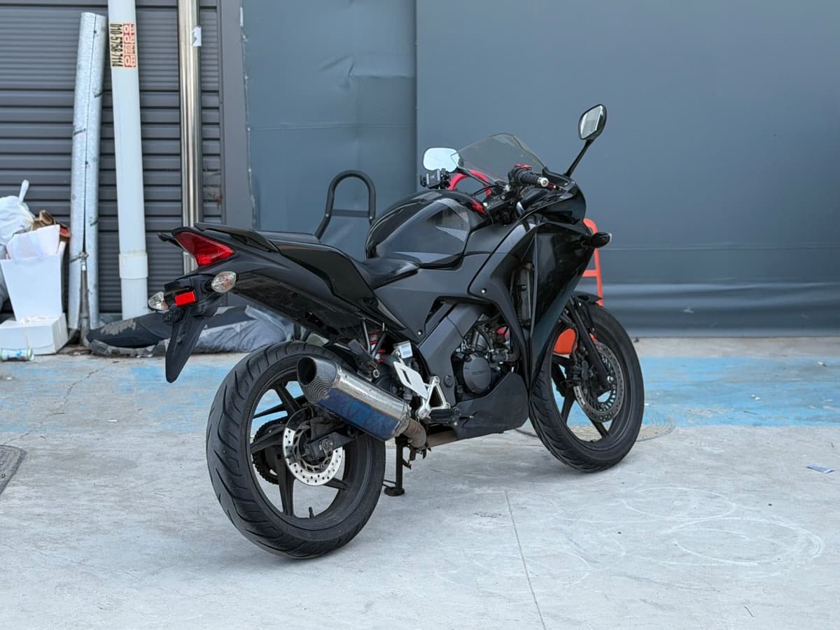 혼다 CBR 125 R 3