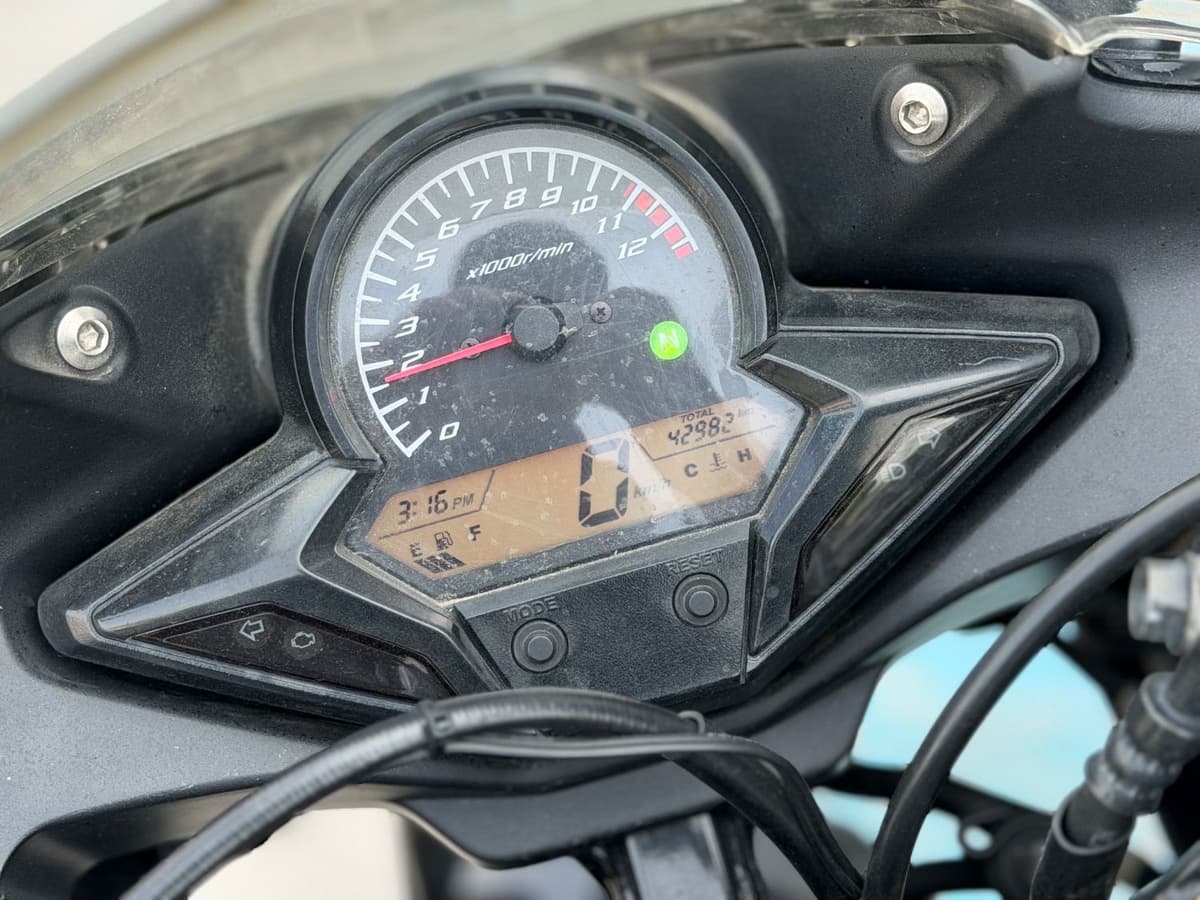 혼다 CBR 125 R 9