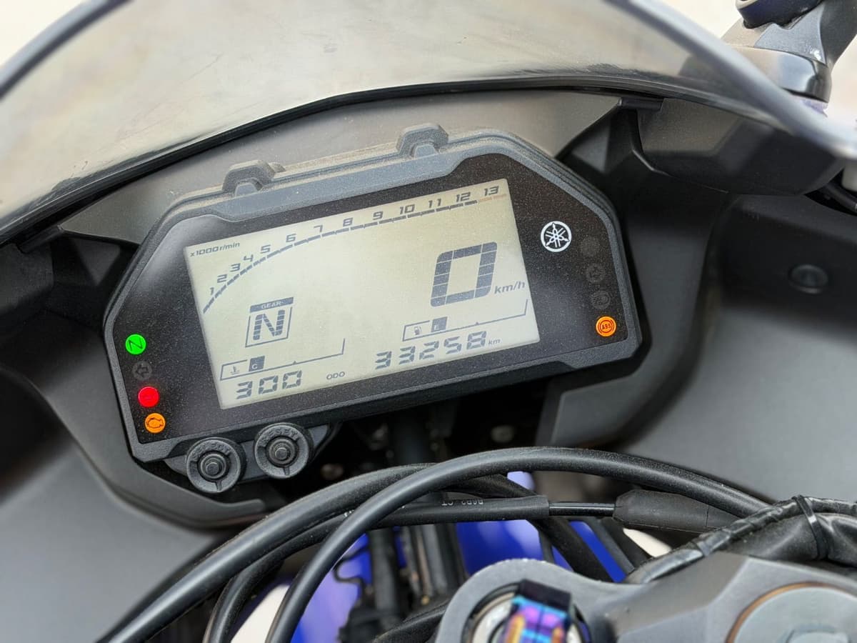 야마하 YZF R3 9