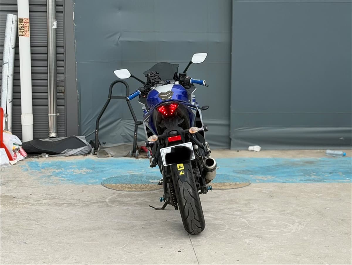 야마하 YZF R3 4
