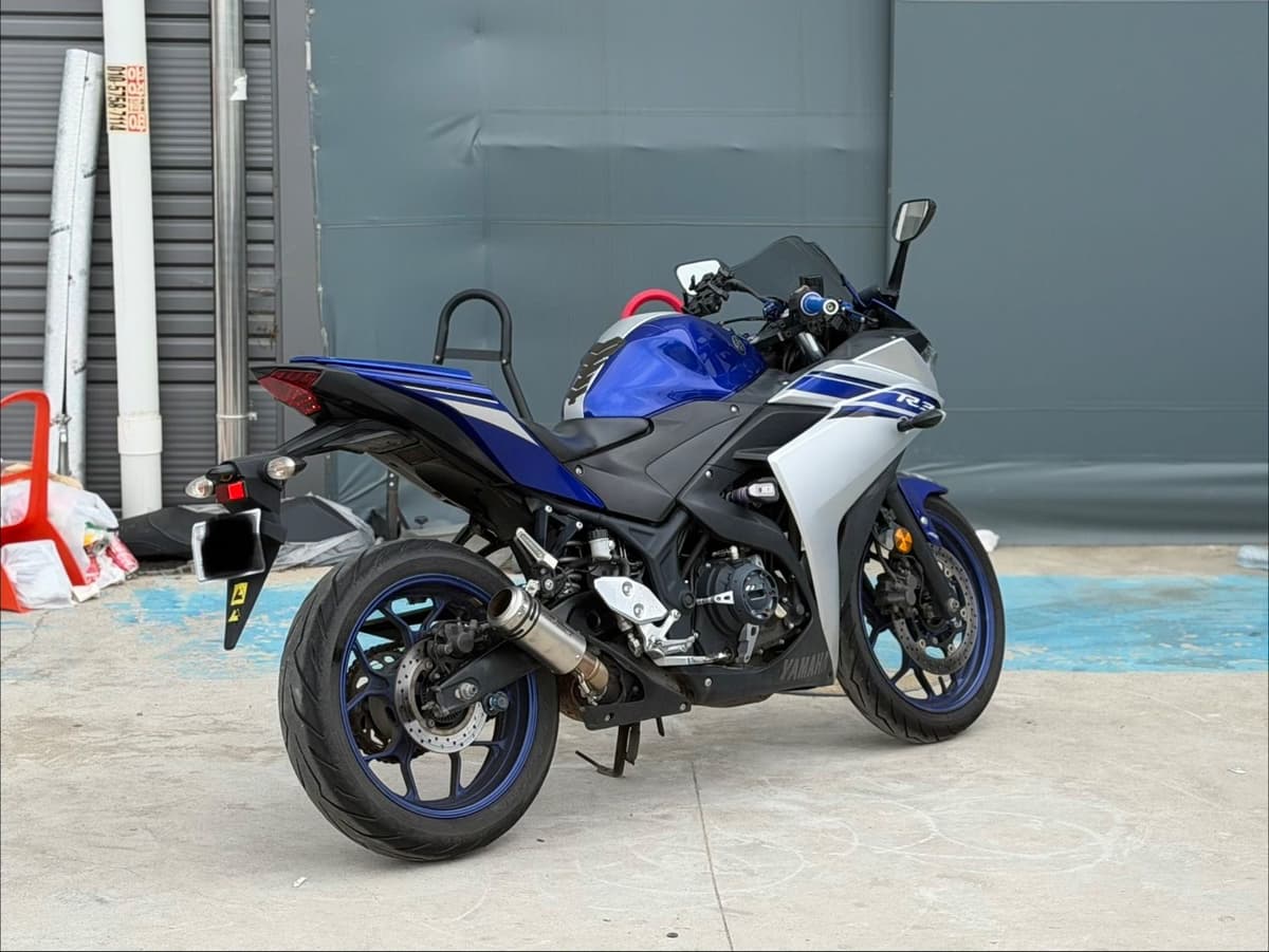 야마하 YZF R3 3