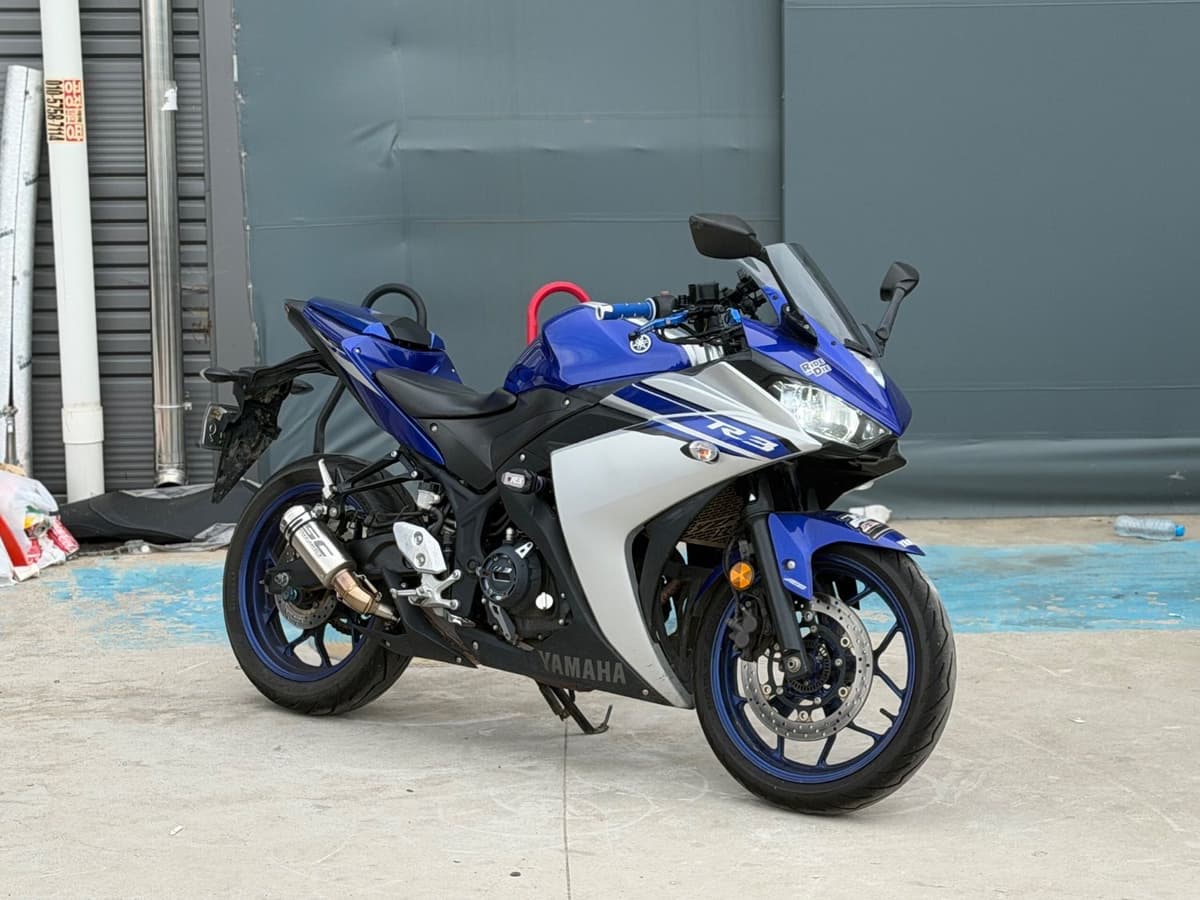 야마하 YZF R3 1