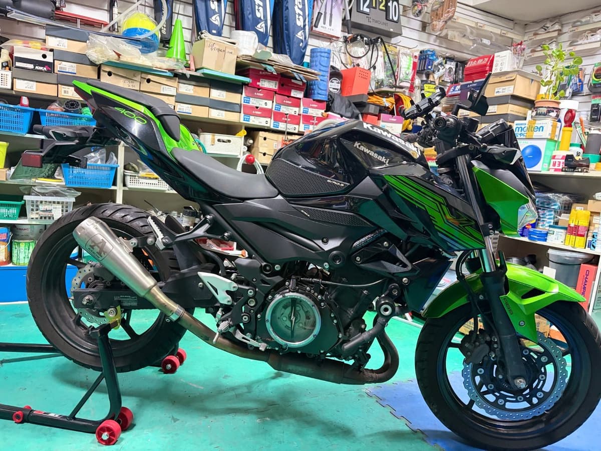가와사키 Z 400 2