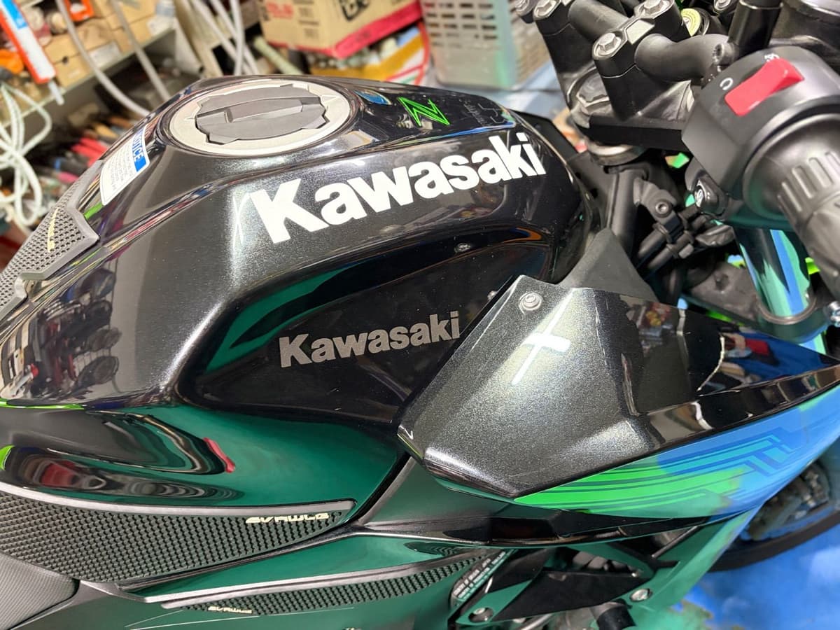 가와사키 Z 400 8