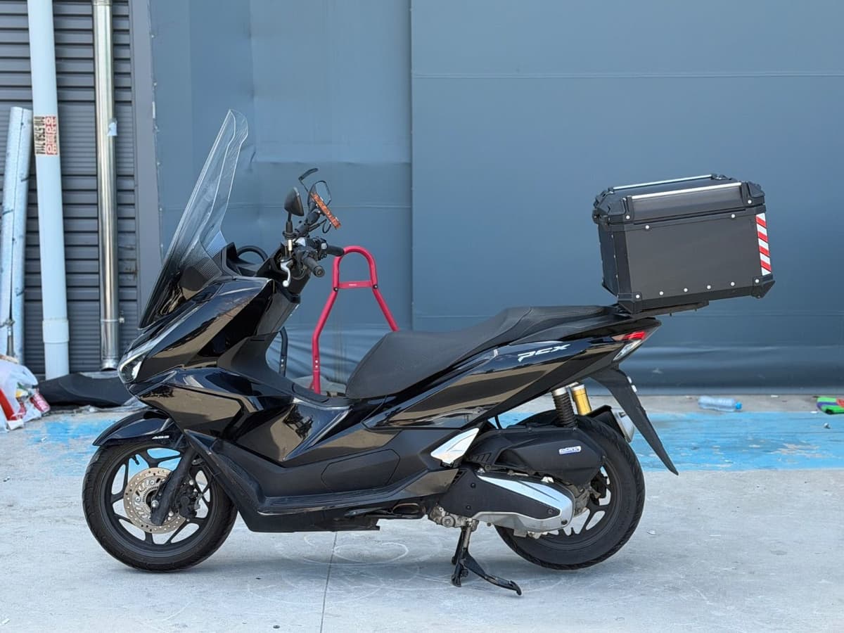 혼다 PCX 125 6
