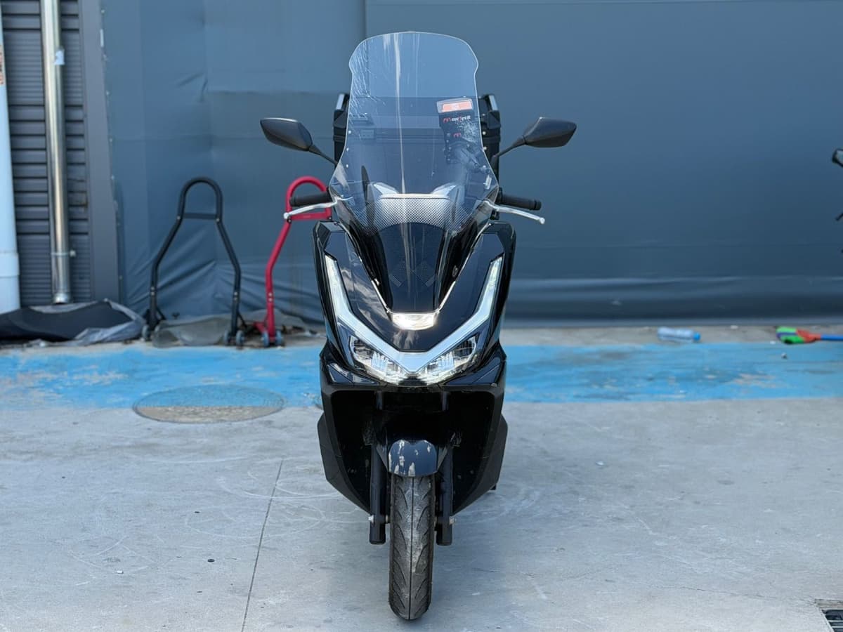 혼다 PCX 125 8