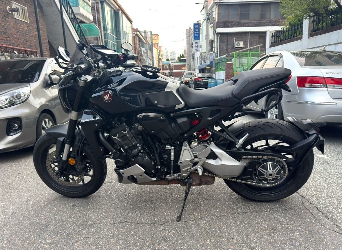 혼다 CB 1000 R 9