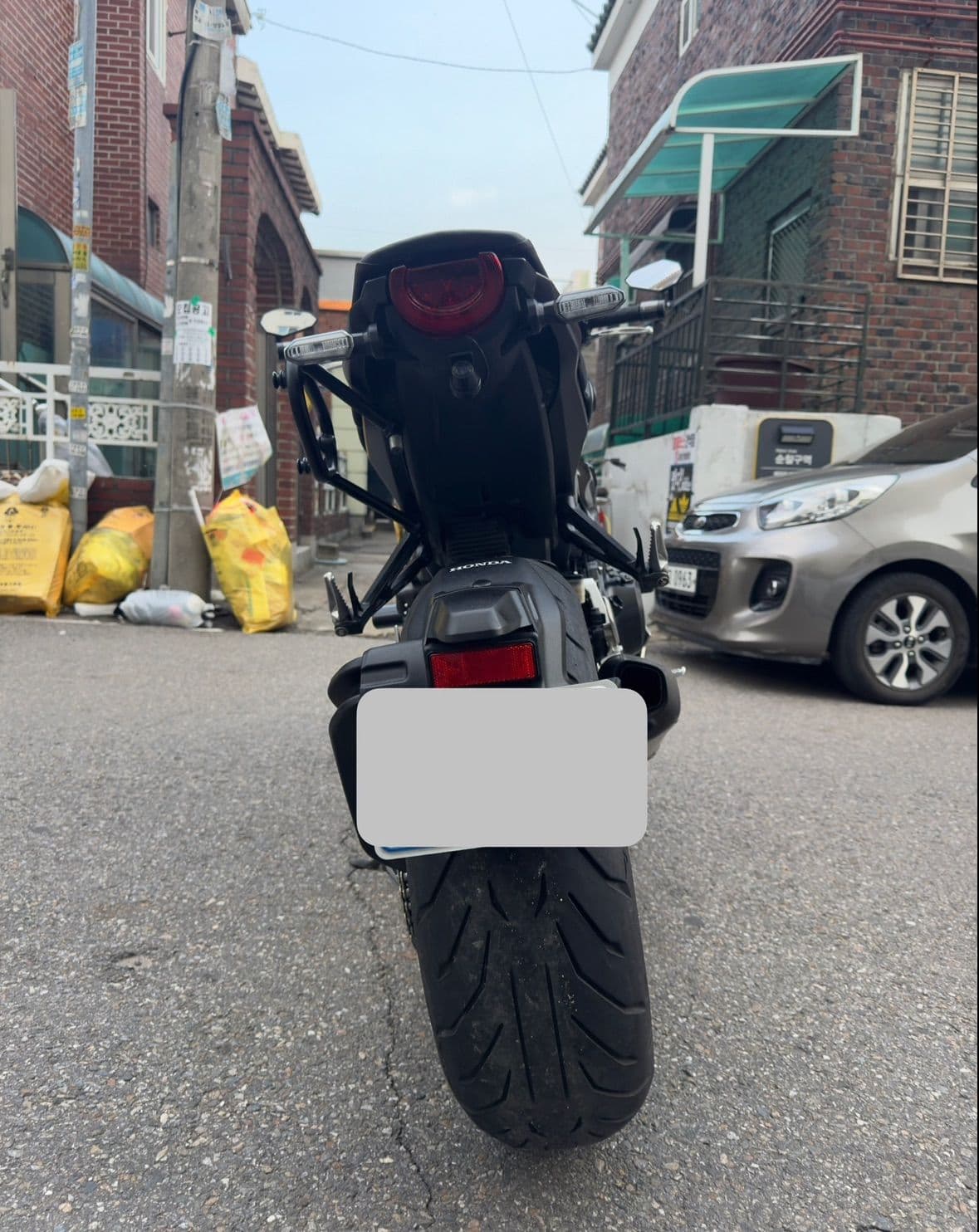 혼다 CB 1000 R 4