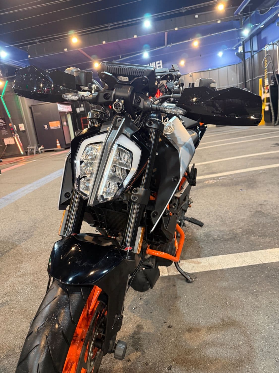 KTM 390 듀크 2