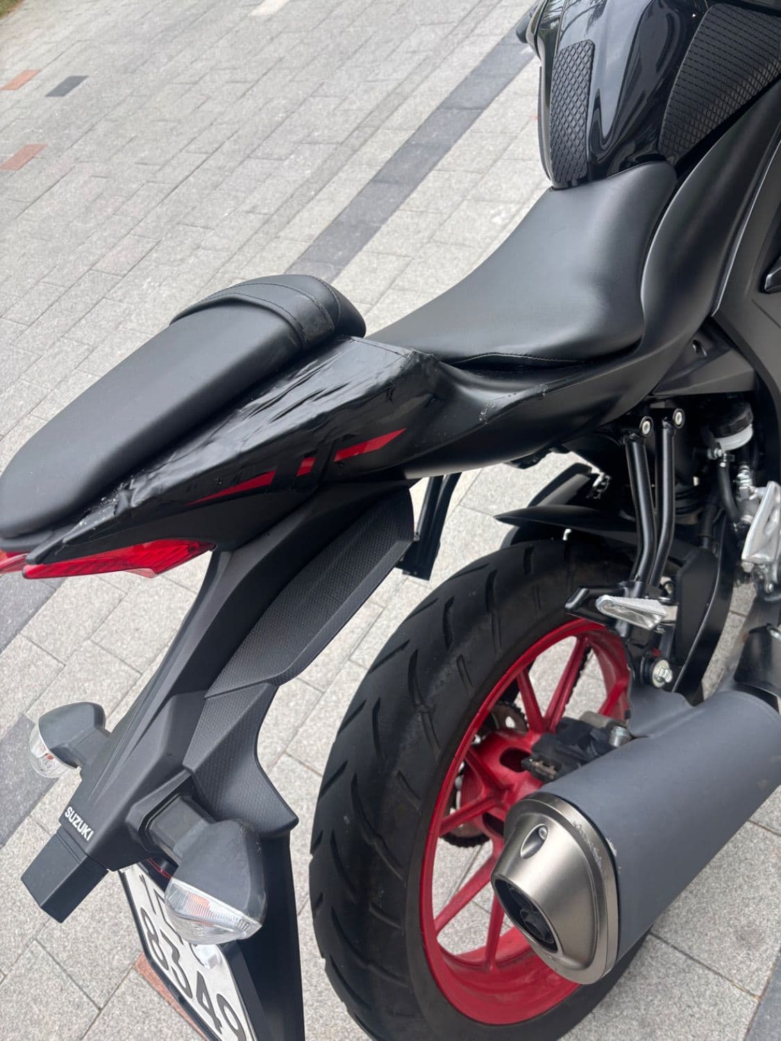 스즈키 GSX R 125 ABS 5