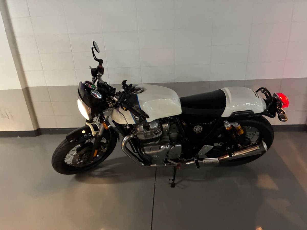로얄엔필드 컨티넨탈 GT 650 1