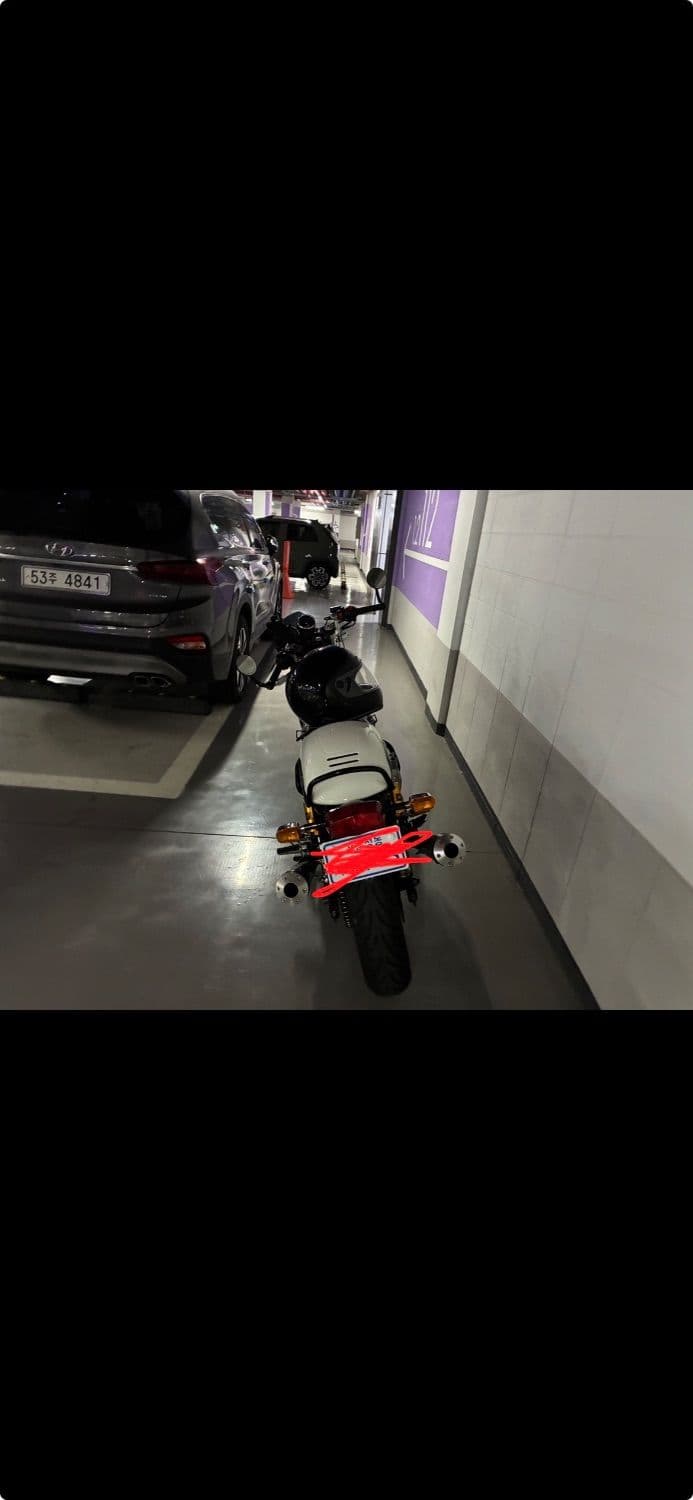 로얄엔필드 컨티넨탈 GT 650 8