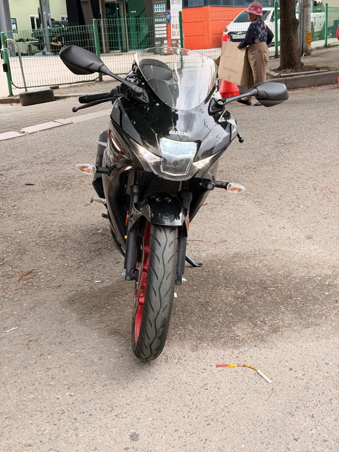 스즈키 GSX R 125 ABS 2