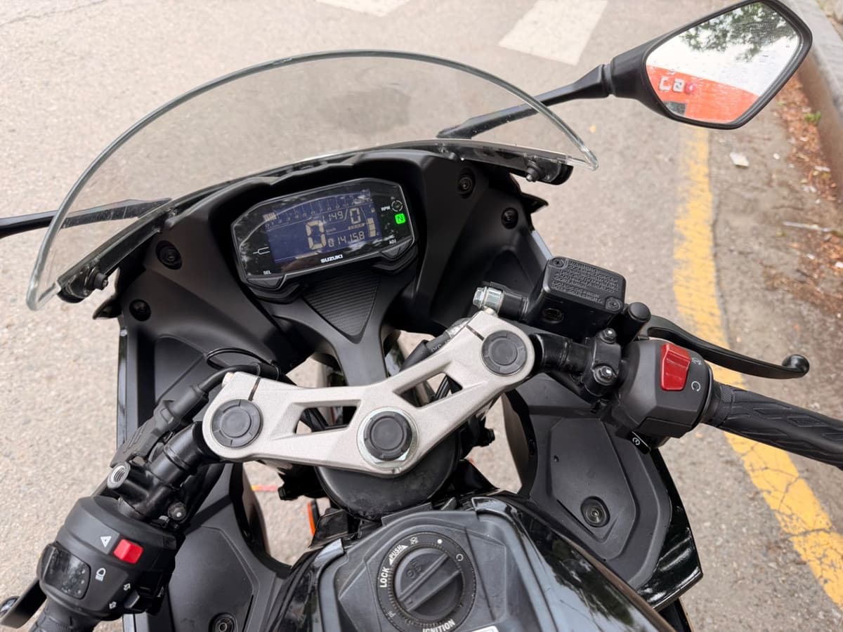 스즈키 GSX R 125 ABS 9