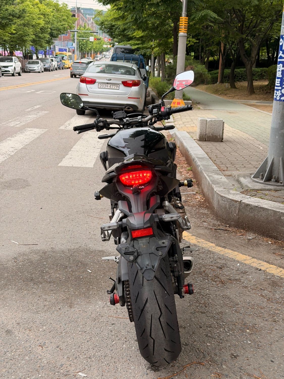 혼다 CB 650 R 5