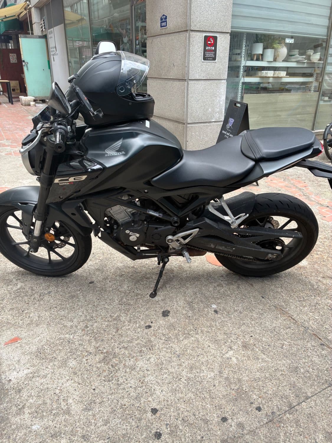 혼다 CB 125 R 3