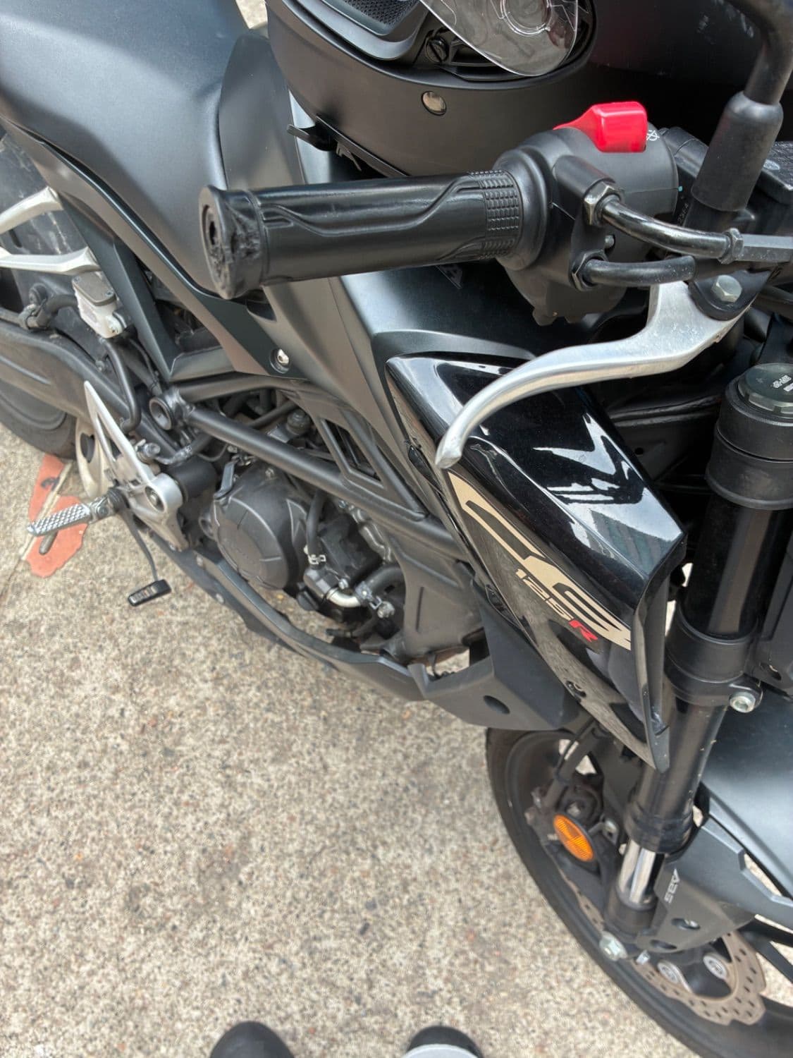 혼다 CB 125 R 5