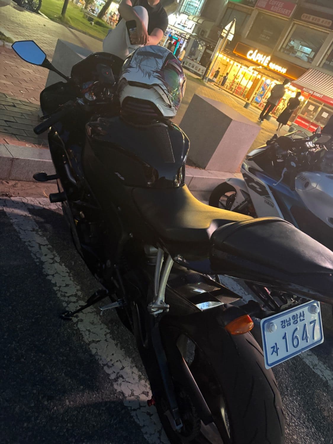 야마하 YZF 600 R 3