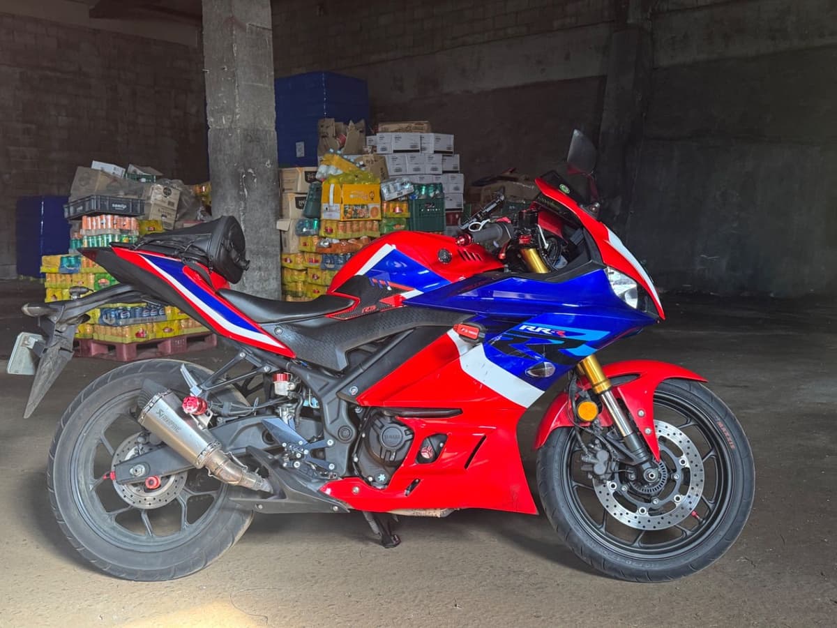 야마하 YZF R3 2