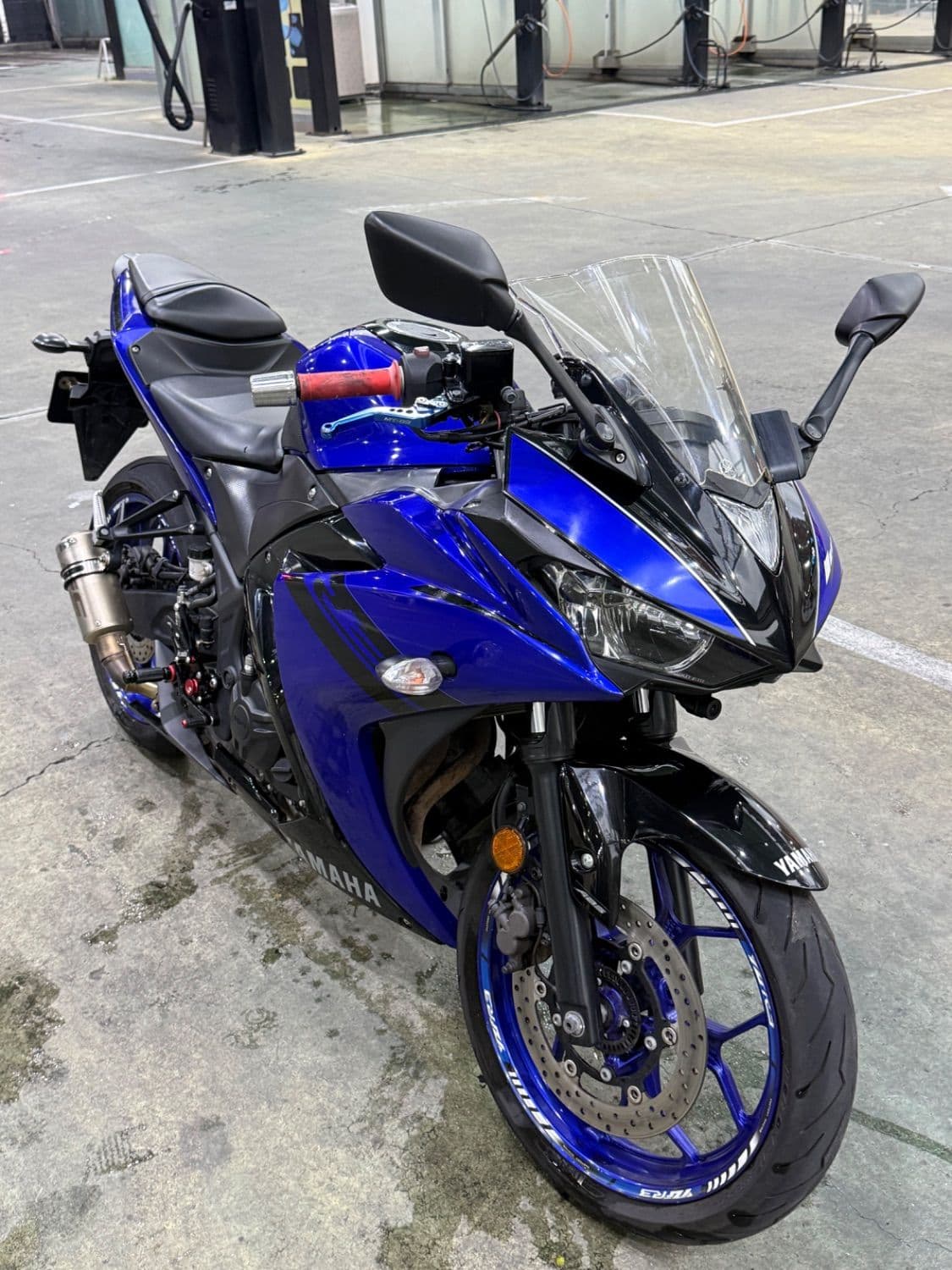 야마하 YZF R3 1