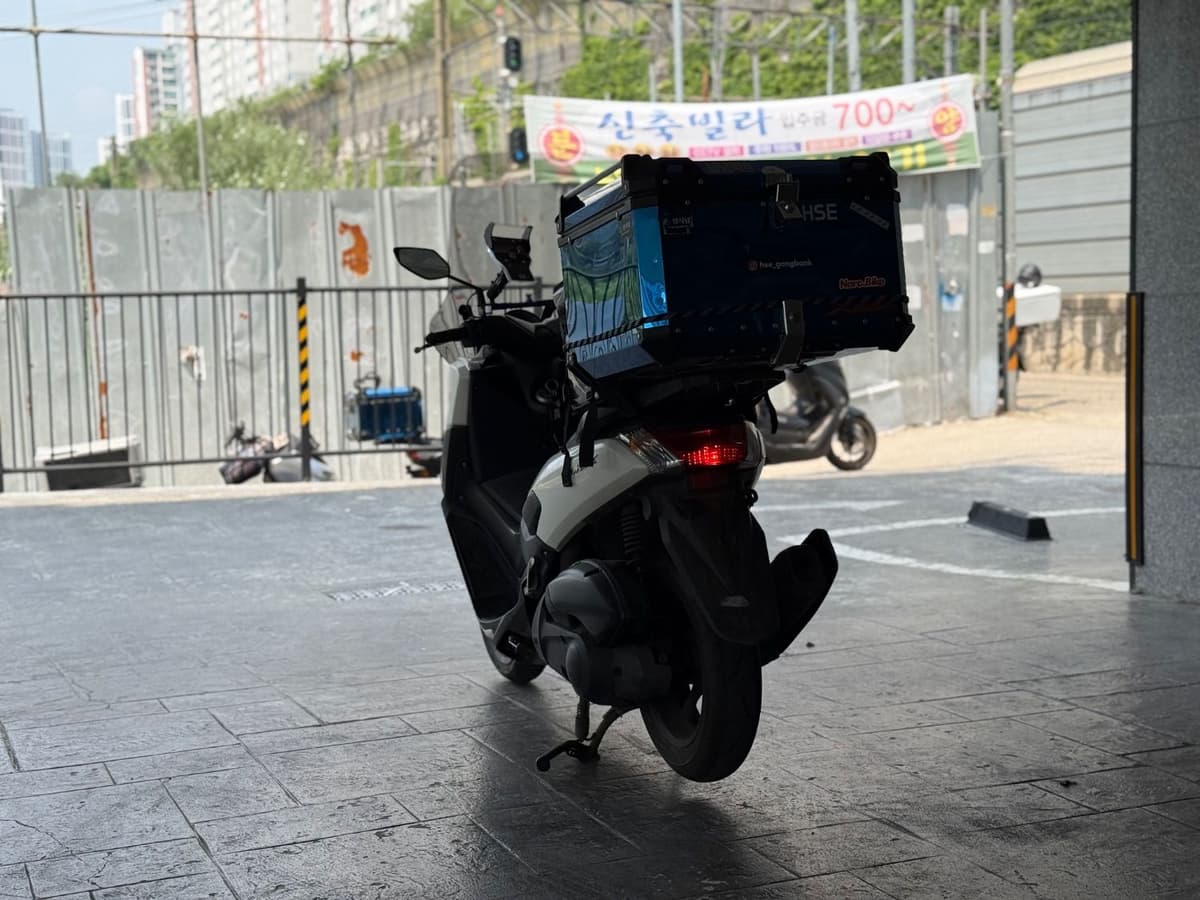 야마하 NMAX 125 4
