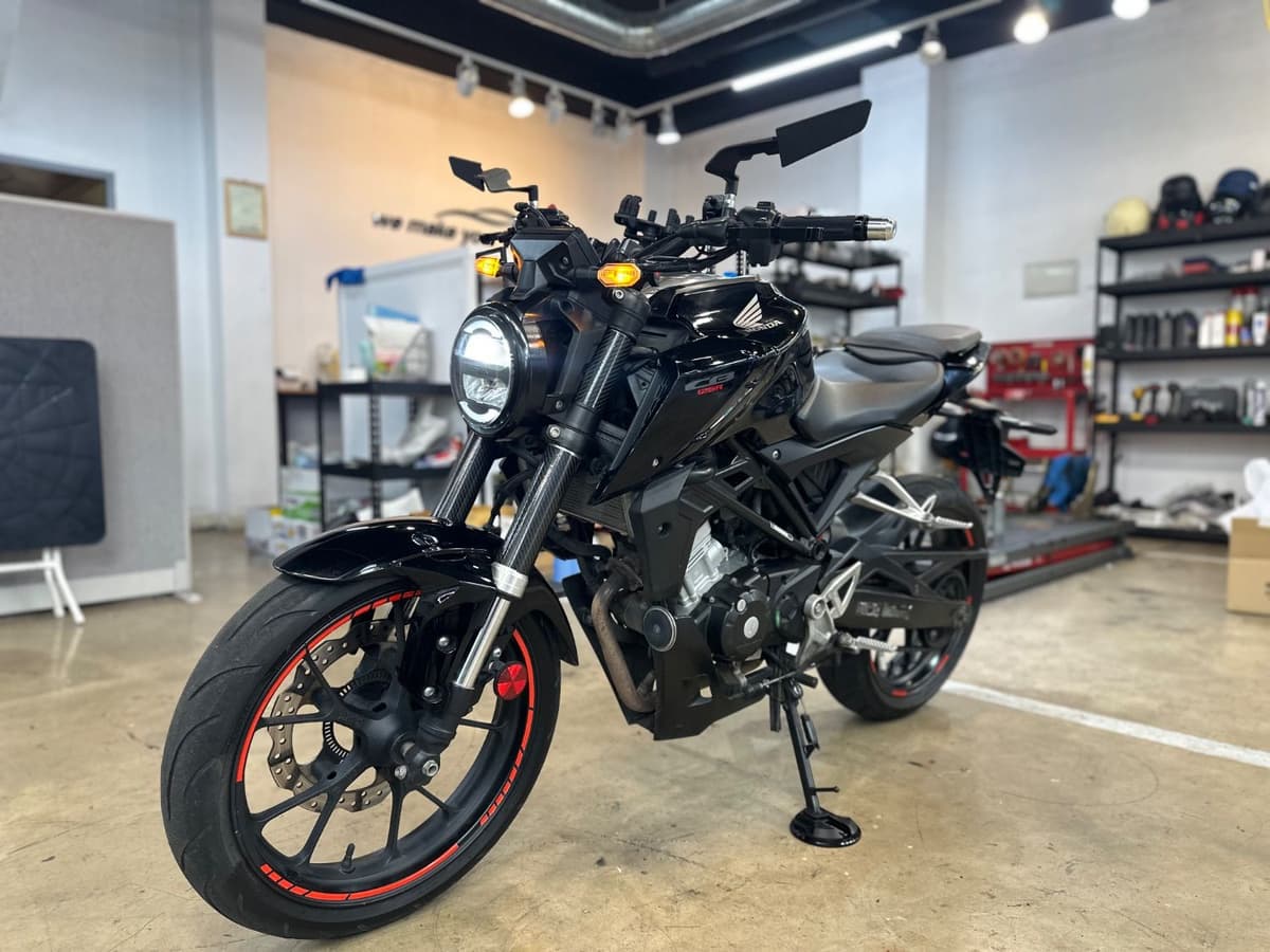혼다 CB 125 R 5