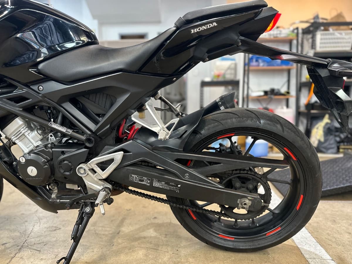 혼다 CB 125 R 12