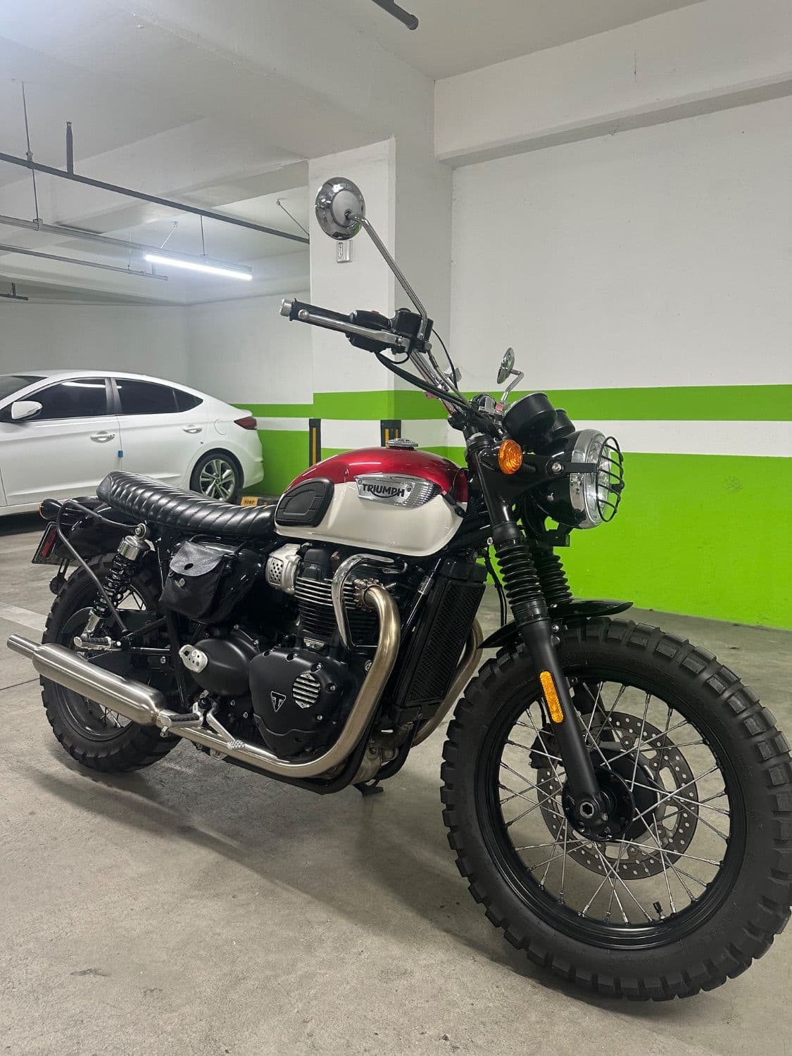 트라이엄프 본네빌 T100 3