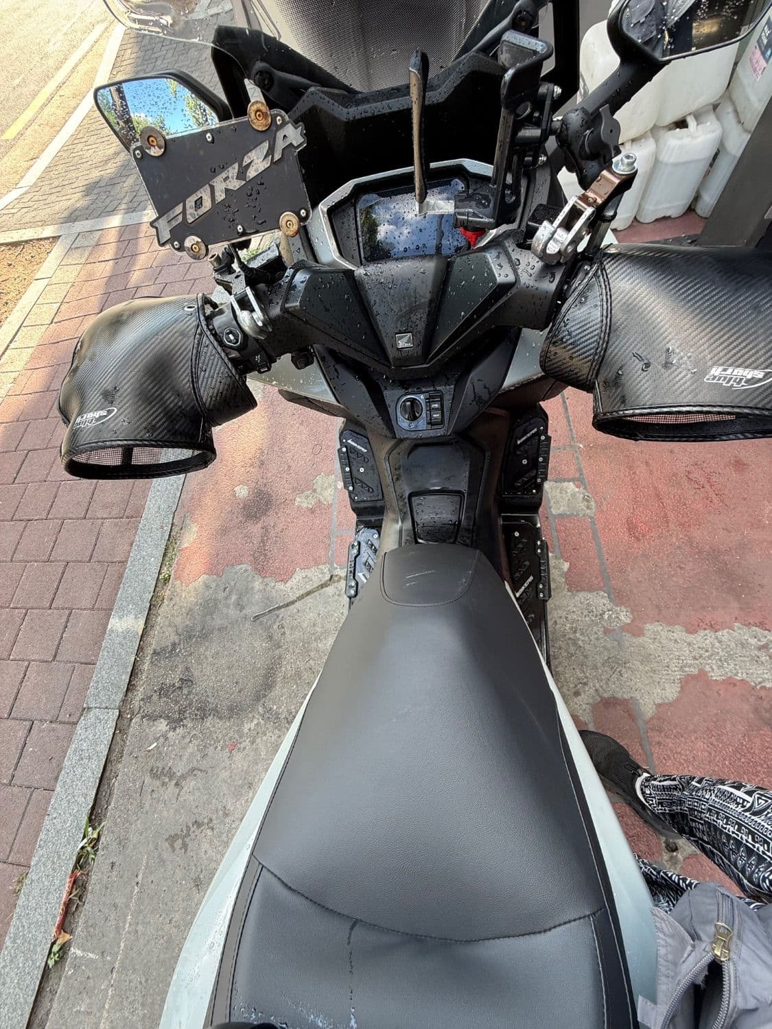 혼다 포르자 350 2