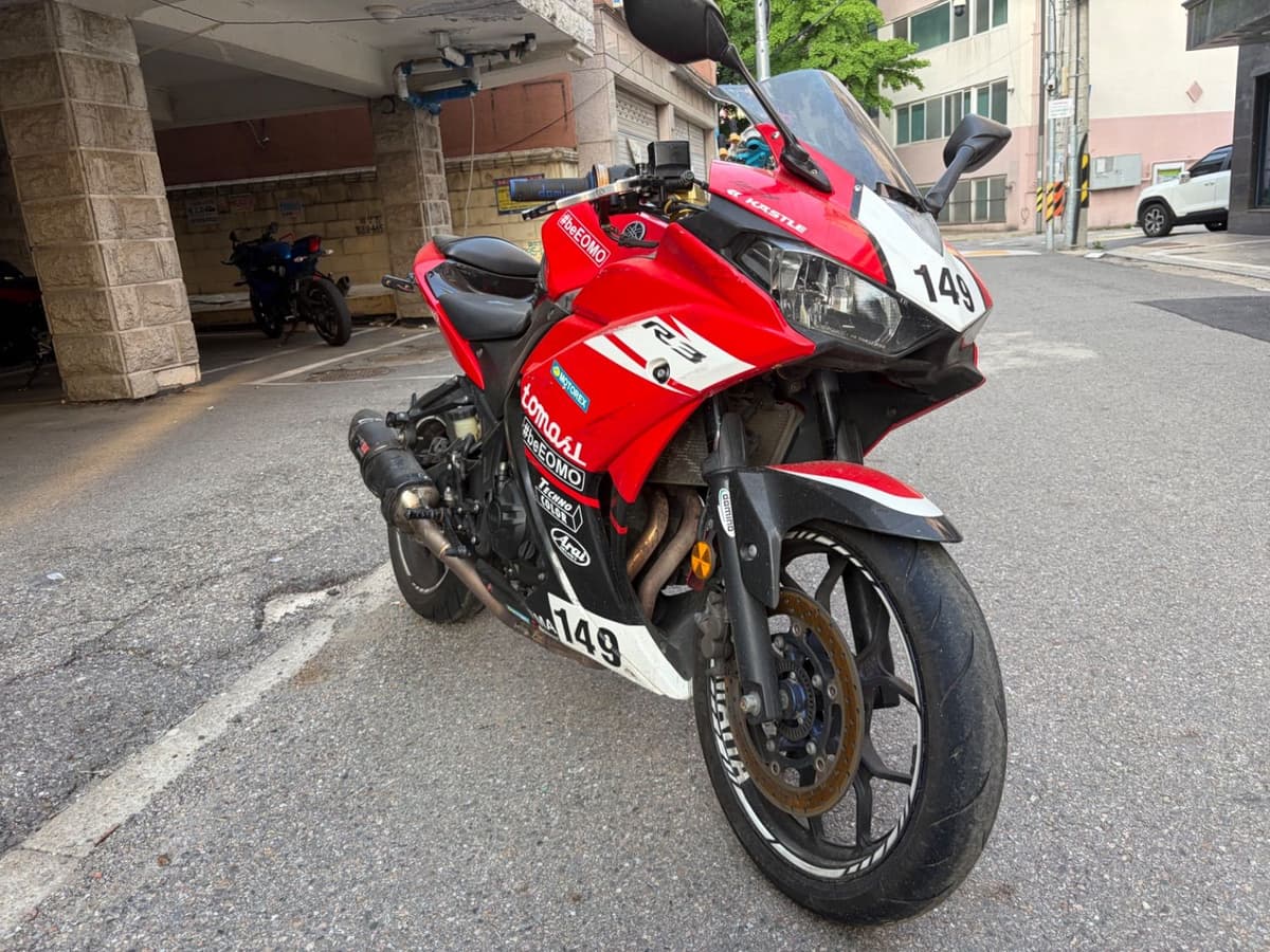 야마하 YZF R3 1